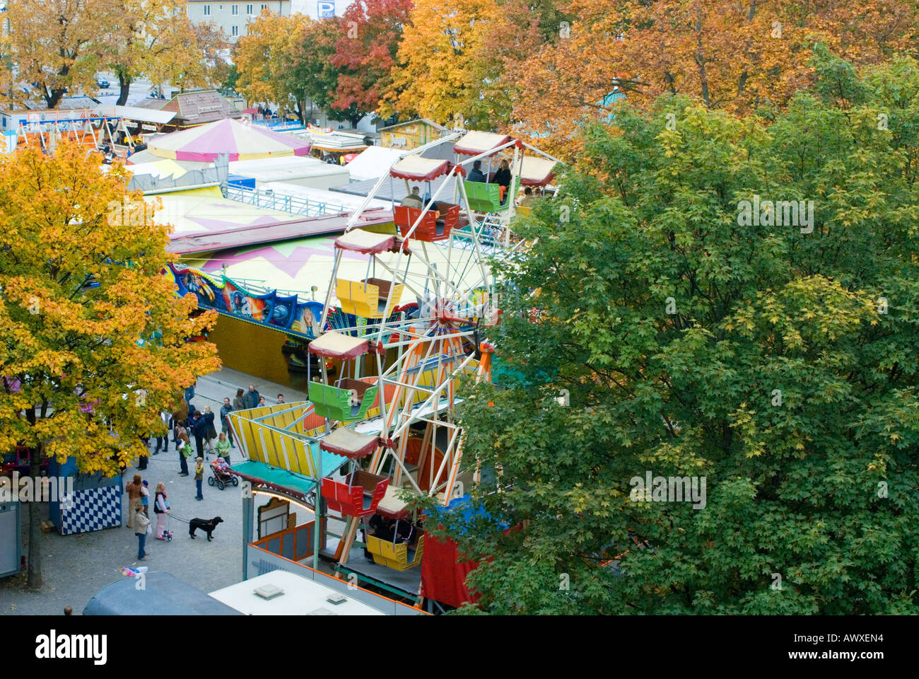 Deutschland Bayern München Überblick über eine Messe namens Auerdult im Herbst Stockfoto