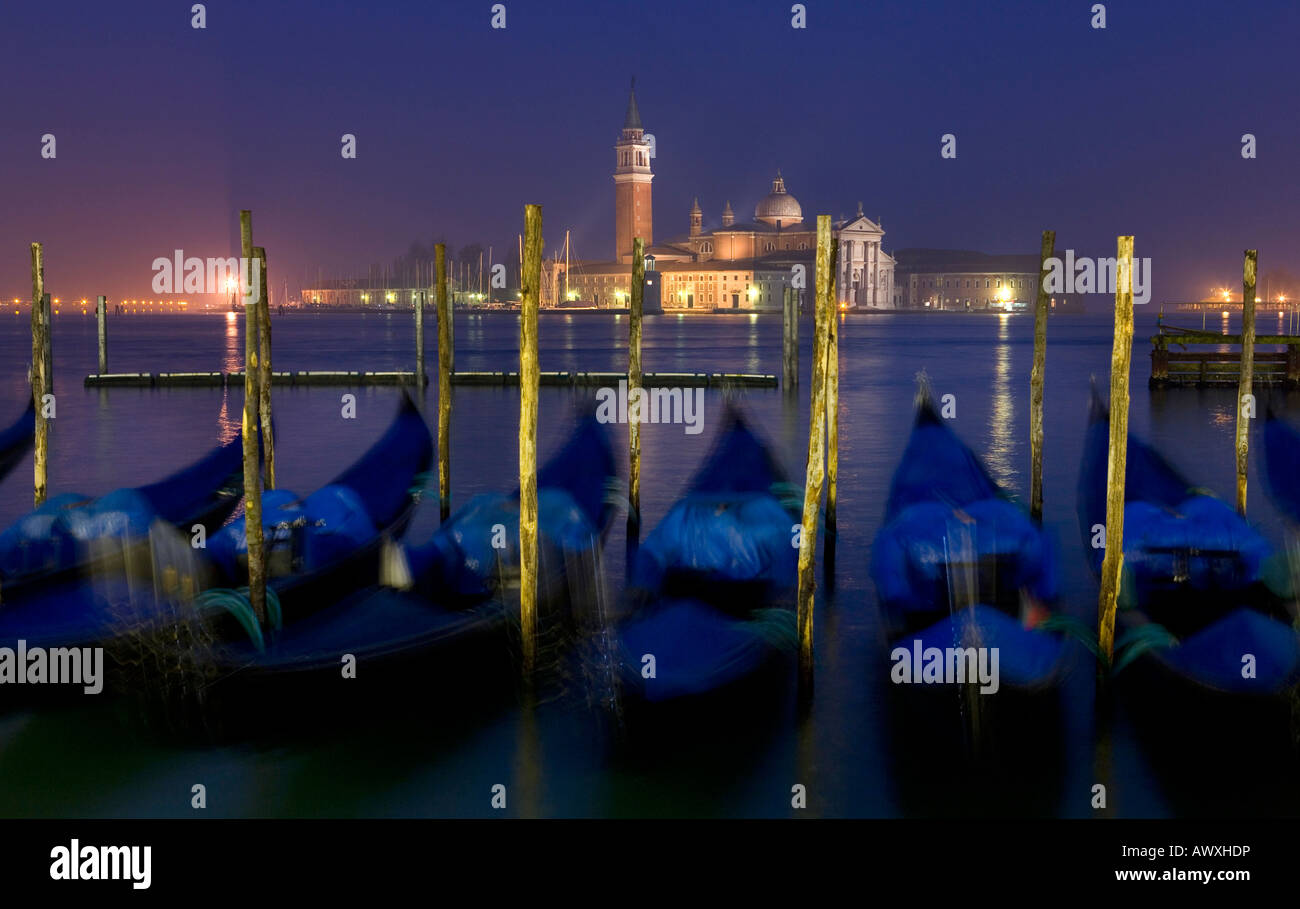 Gondeln Blick auf San Giorgio Maggiore Insel und Lagune, Venedig, Italien, Europa. Stockfoto