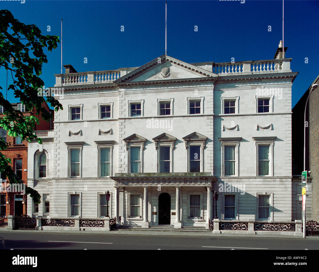 Iveagh House das Herrenhaus auf St Stephen s Green Dublin beherbergt das Departement für auswärtige Angelegenheiten Stockfoto