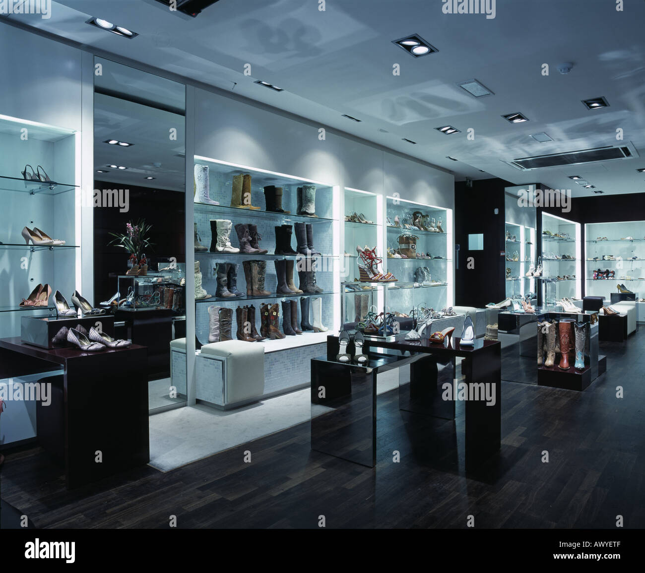 KURT GEIGER STORE, LONDON, UK Stockfoto