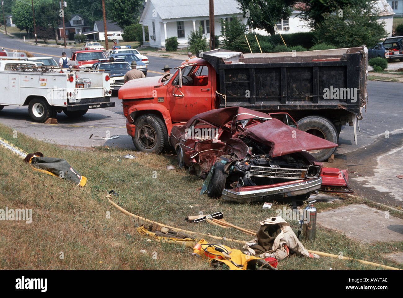 LKW tödlichen Autounfall in dem 2 Personen getötet werden Stockfoto