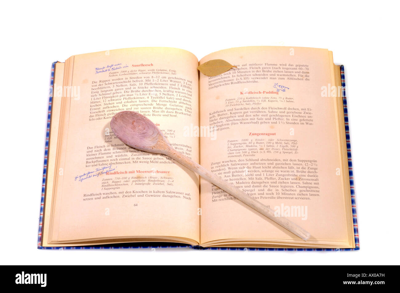 Altes Rezeptbuch geöffnet Stockfoto