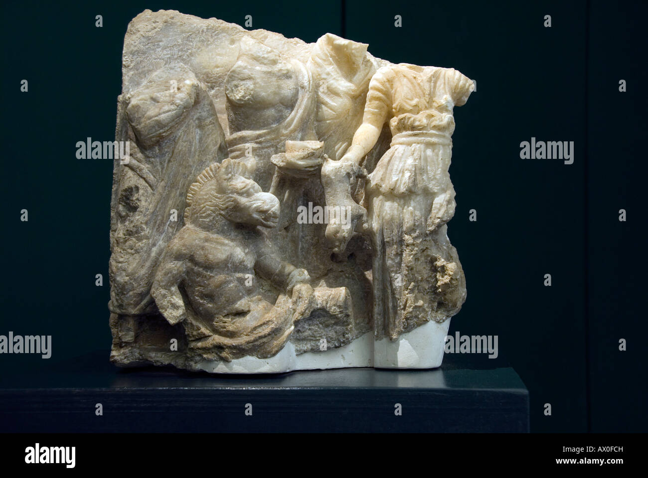 Etruskischen Grabstätten Urne mit Odysseus Männer in Schweine verwandelt werden von Circe, Teil der Odyssee Stockfoto