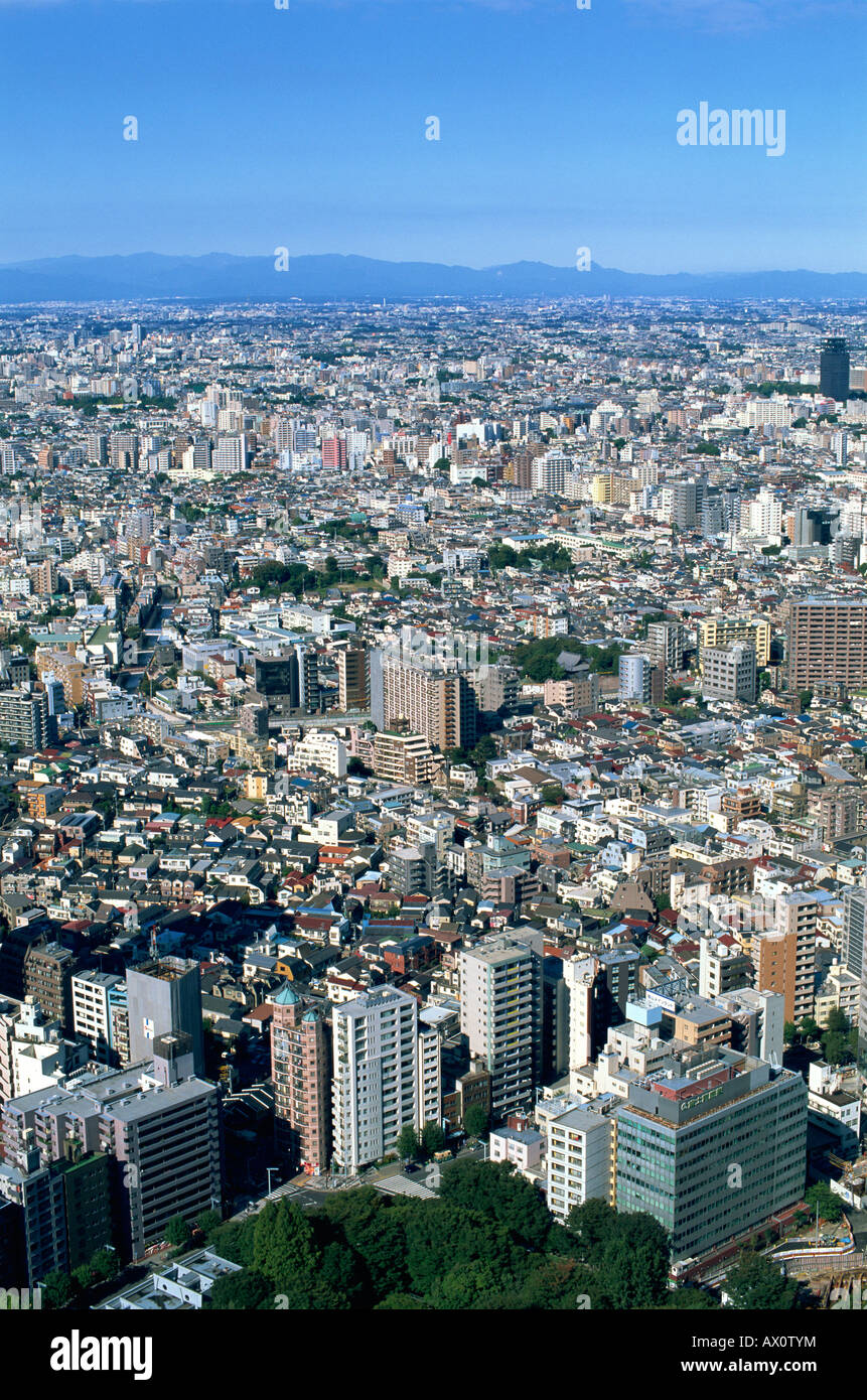 Japan, Honshu, Tokyo, Tokio Vororten von Tokyo City Hall in Shinjuku Überblick Stockfoto