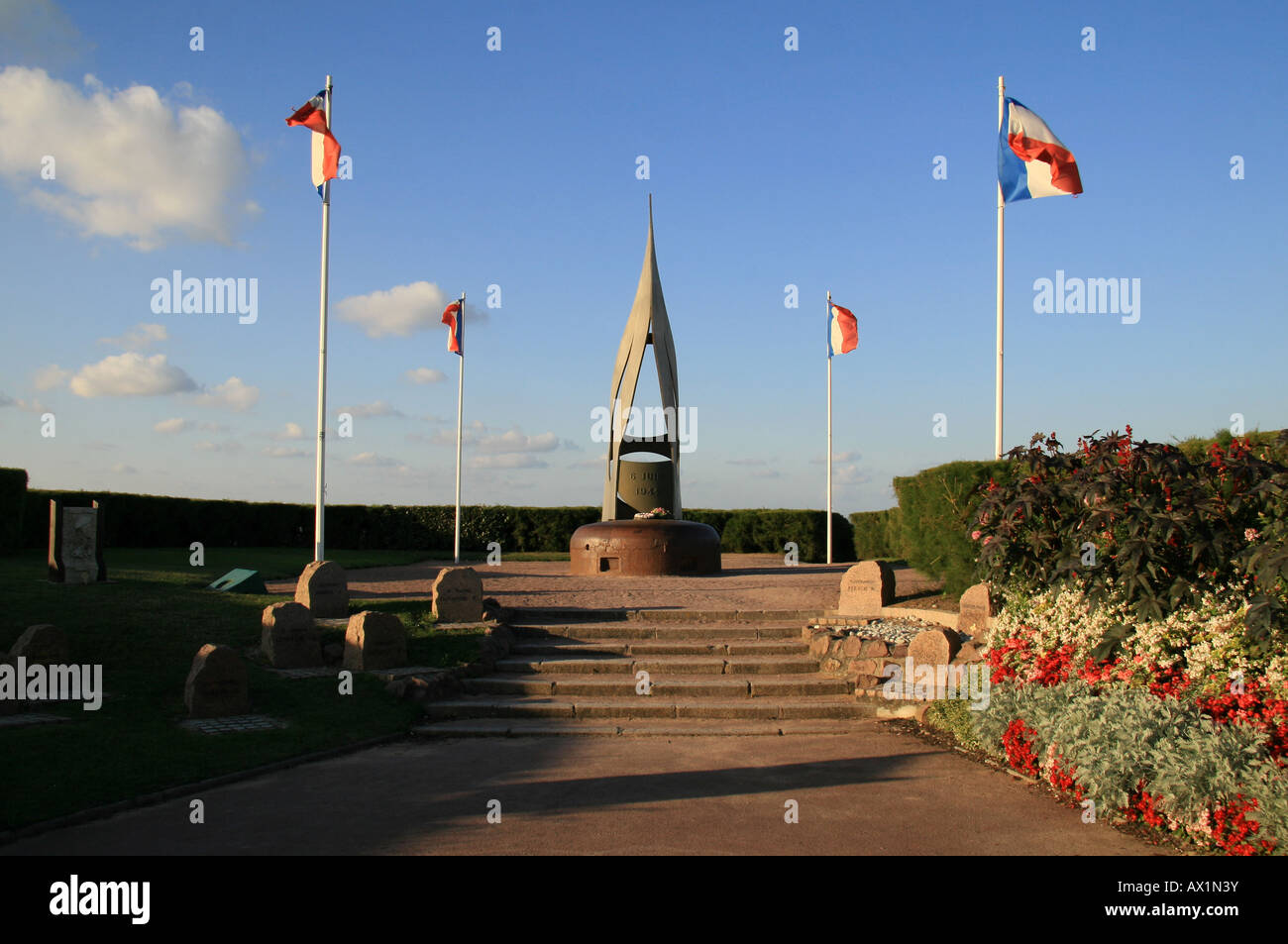 Das Keiffer Flamme Denkmal am Sword Beach, Ouistreham, Normandie, Frankreich. Stockfoto