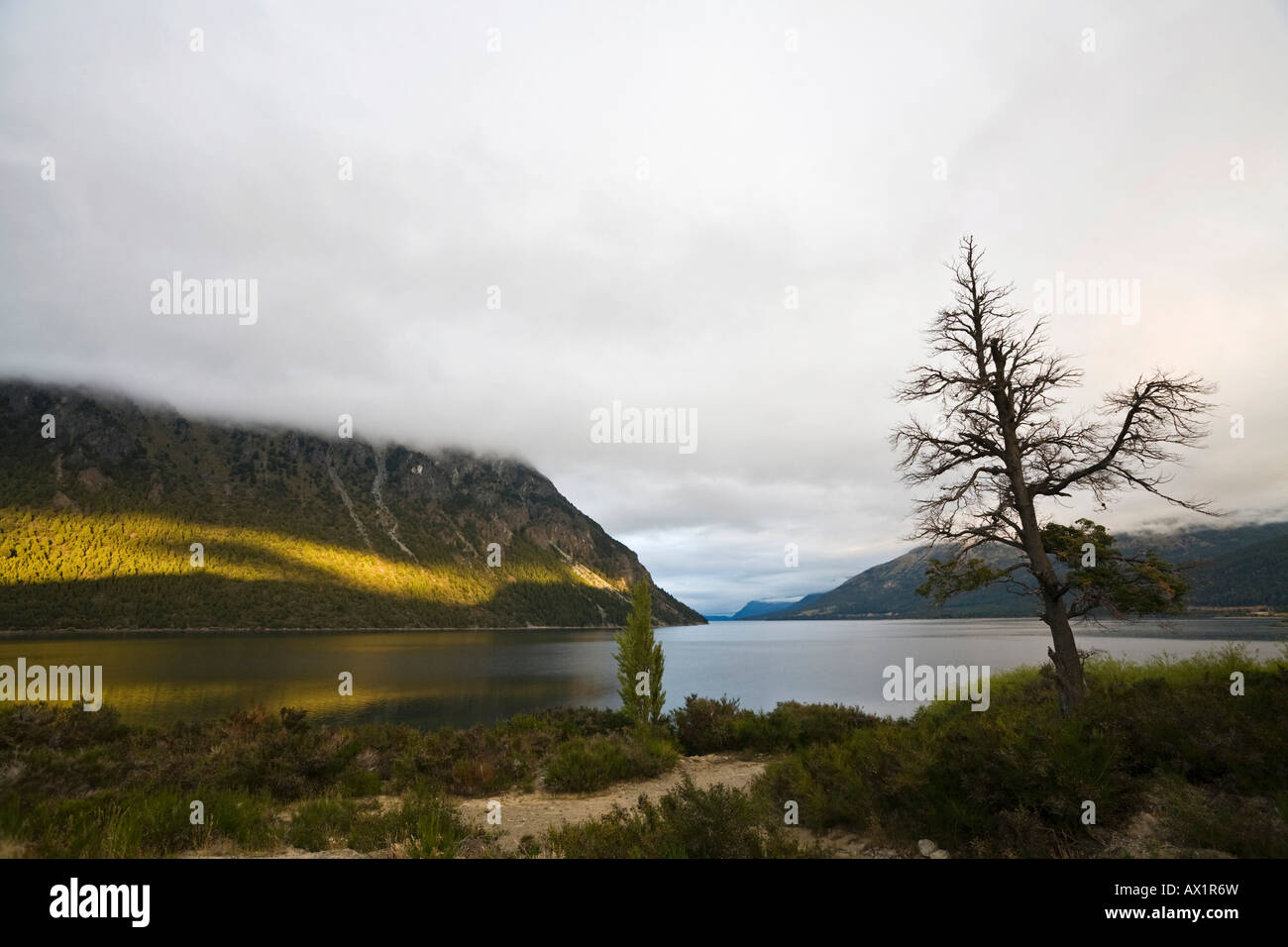 See Nahuel Huapi, Nationalpark Parque Nacional Nahuel Huapi, Seenregion des nördlichen Patagonien, Argentinien, Südamerika Stockfoto