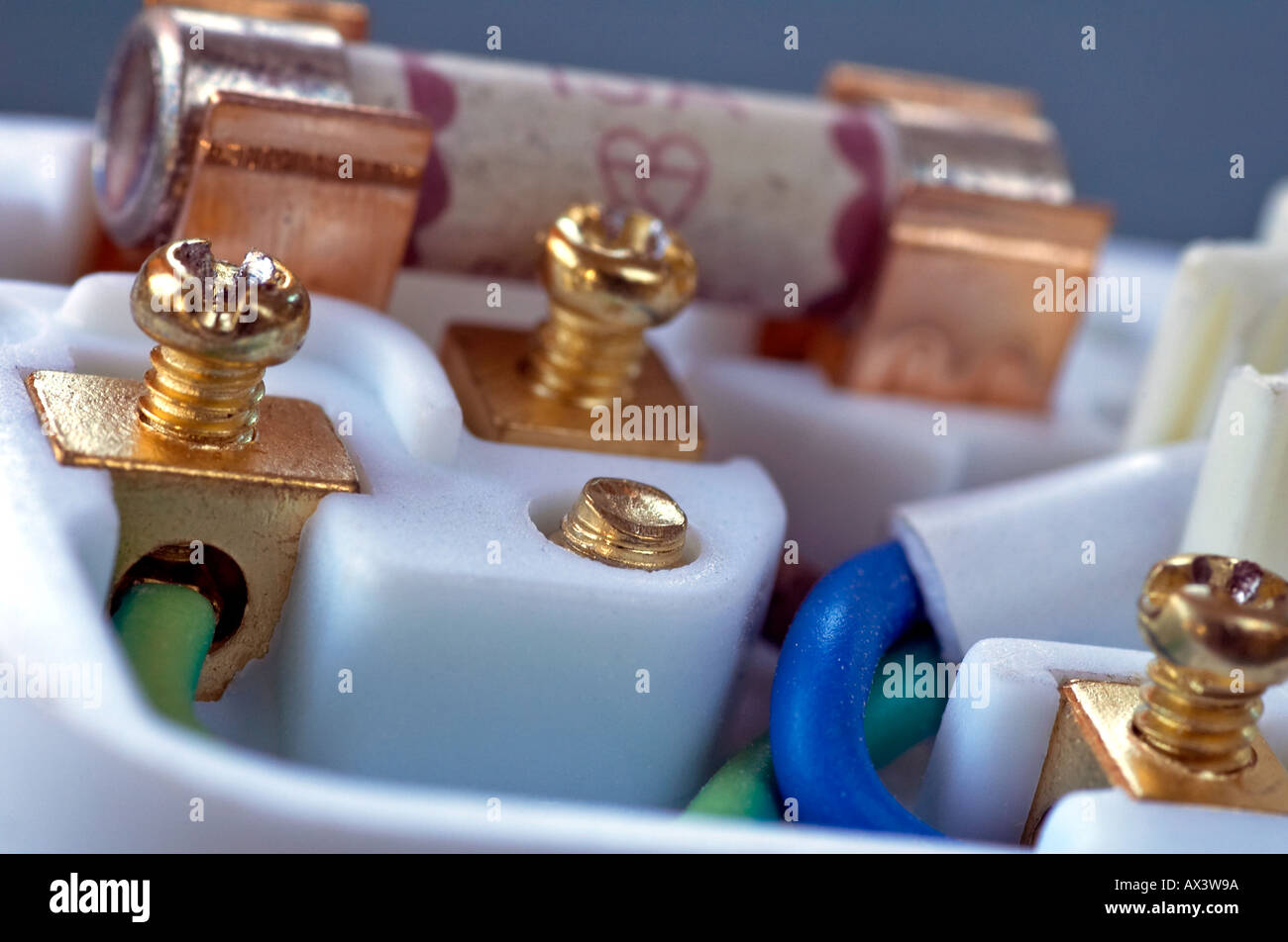 Das Innere des UK 13 Amp bewertete Elektrostecker zur Befestigung der Geräte an die Ringleitung 13 amp Stockfoto