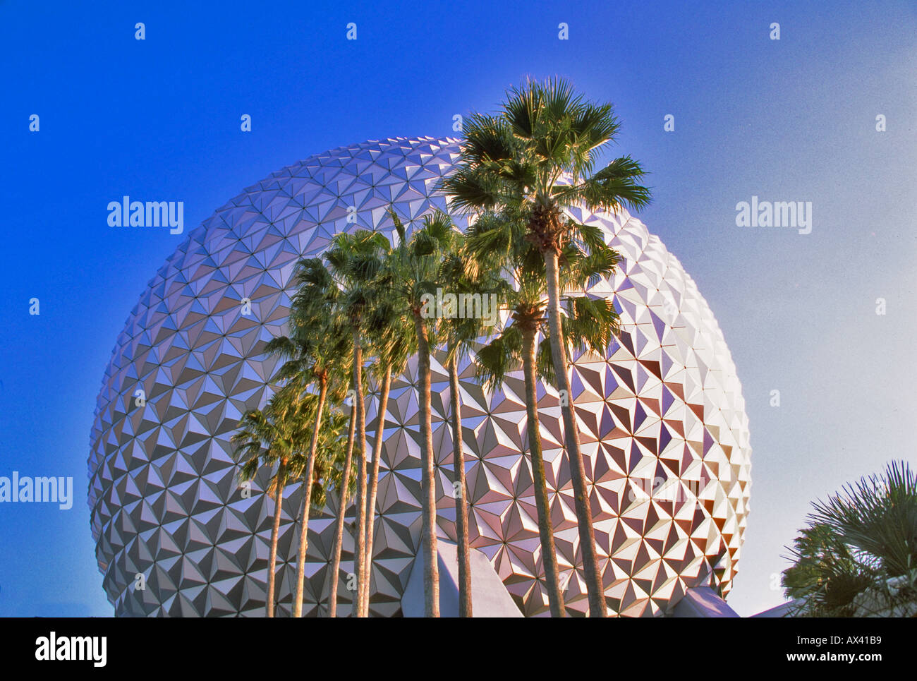Raumschiff Erde im Epcot Center im Walt Disney World in Florida USA Lake Buena Vista Stockfoto