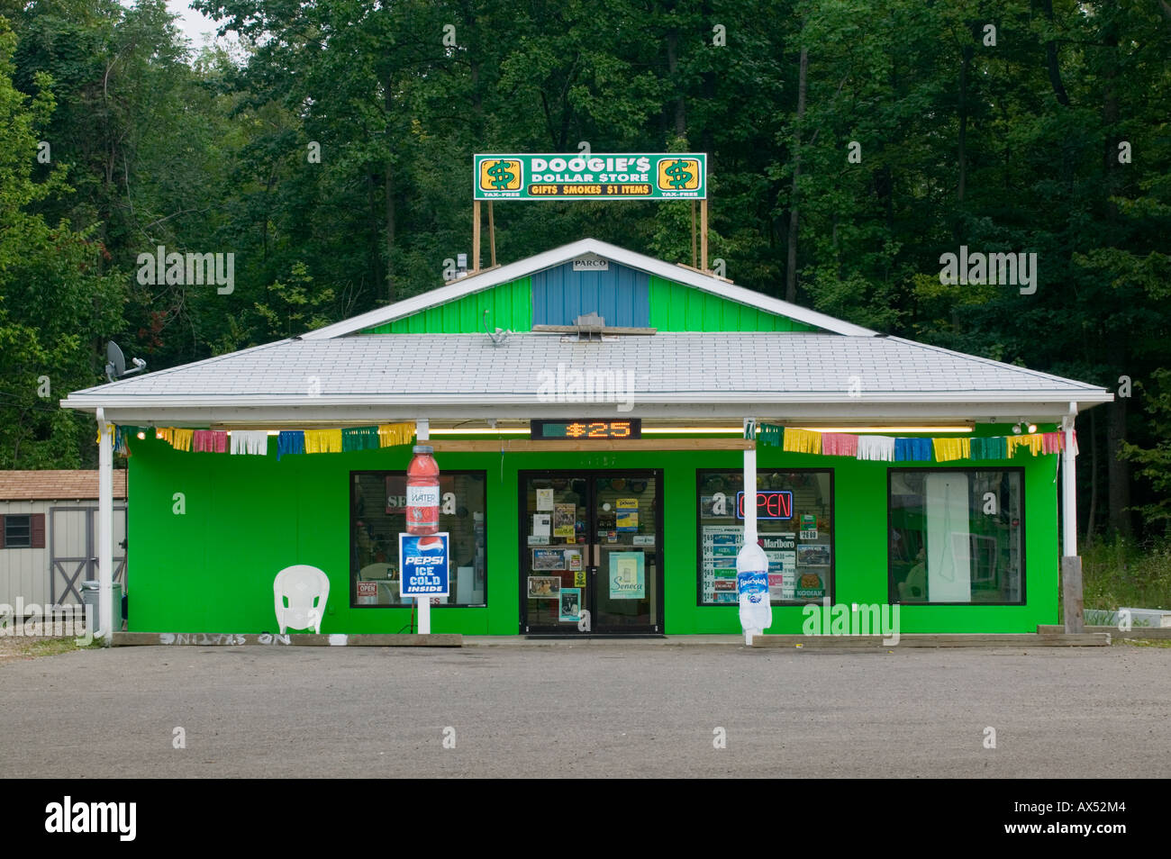 Tax free Zigaretten auf Seneca Reservierung Evangola New York Route 20 große Western Turnpike Erie County Stockfoto