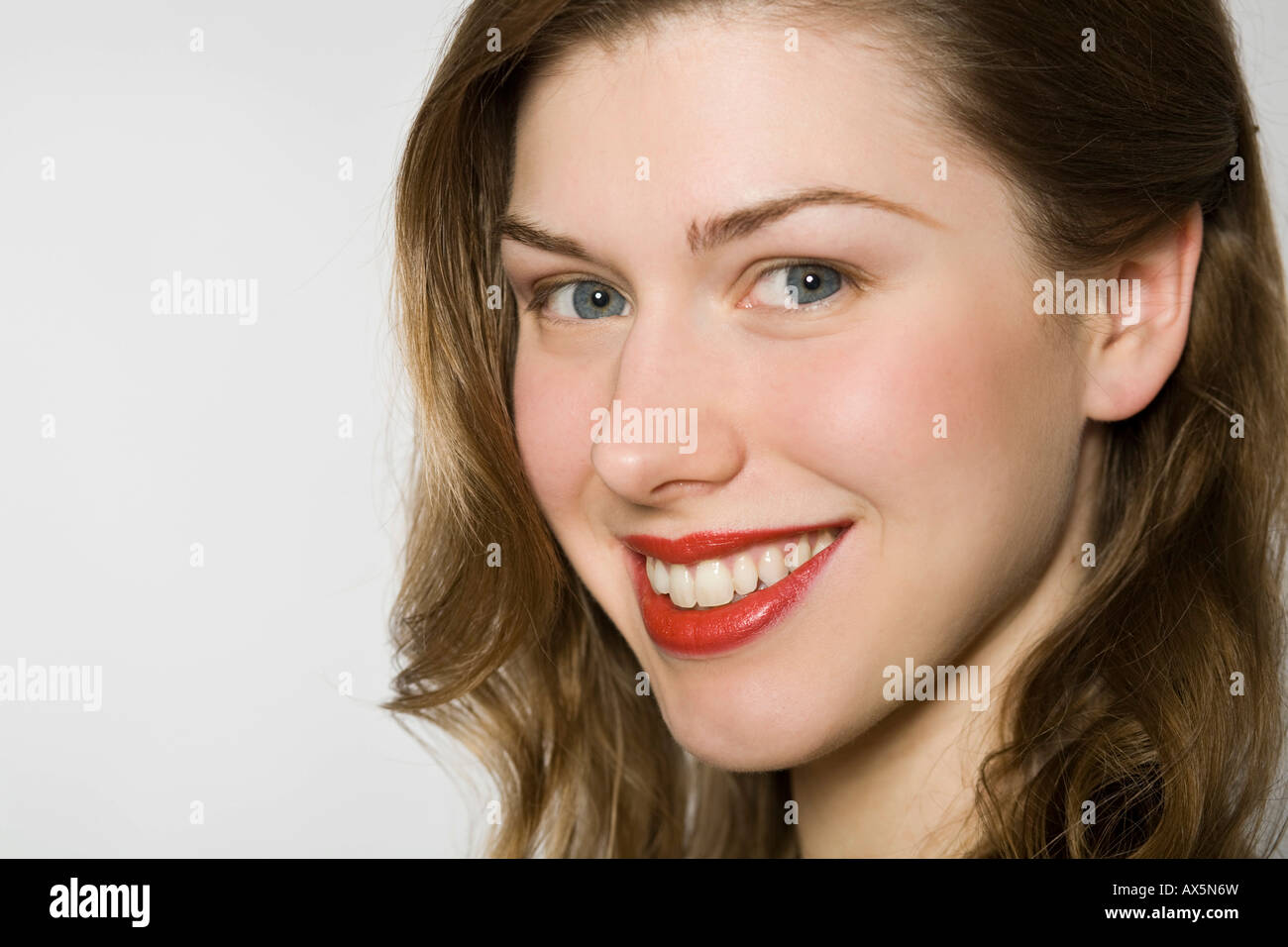 Junge Frau lachen Stockfoto