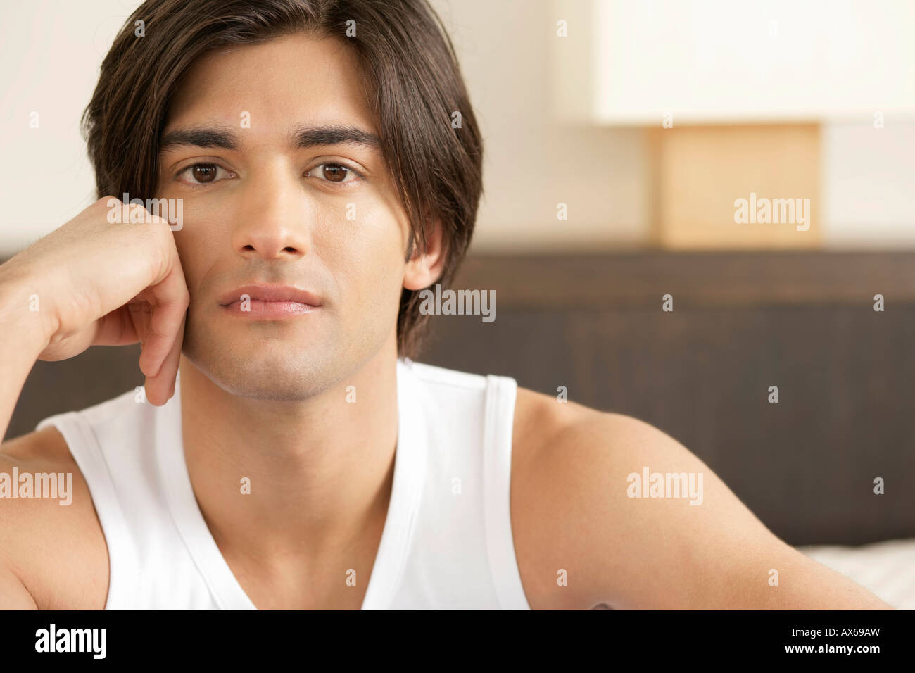 Porträt eines jungen Mannes Stockfoto