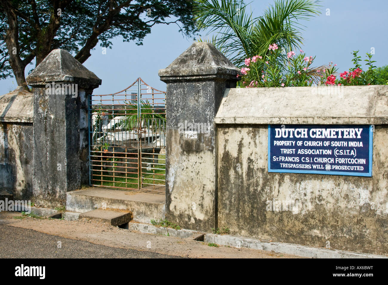 Historischen niederländischen kolonialen Friedhof in Cochin, Indien Stockfoto
