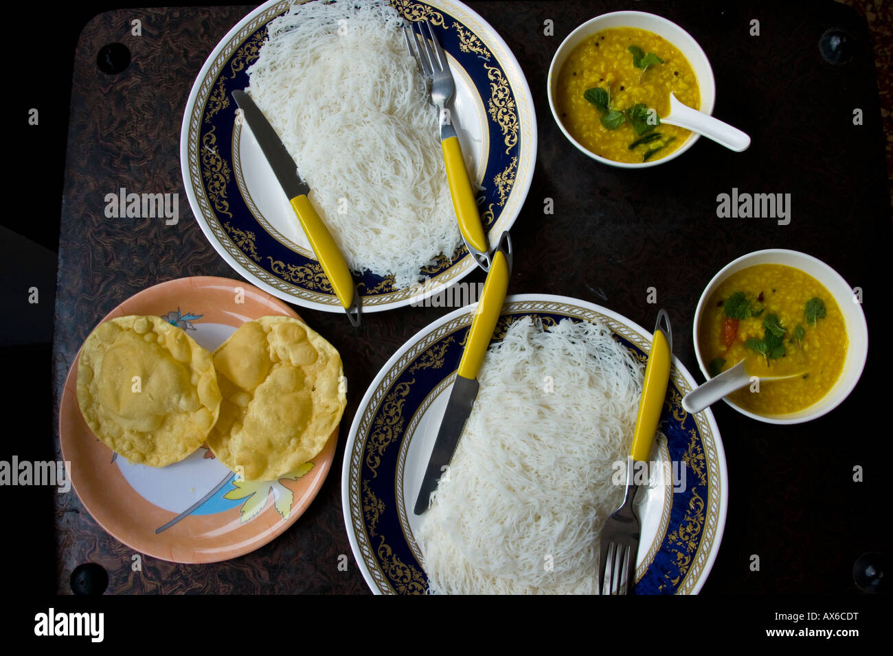 Südindische Frühstück in Cochin in Südindien Stockfoto Südindische Frühstück in Cochin in Südindien Stockfoto