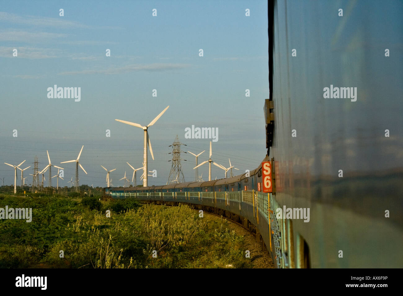 Generation der Windkraftanlagen in der Nähe von Kanyakumari in Tamil Nadu, Indien Stockfoto