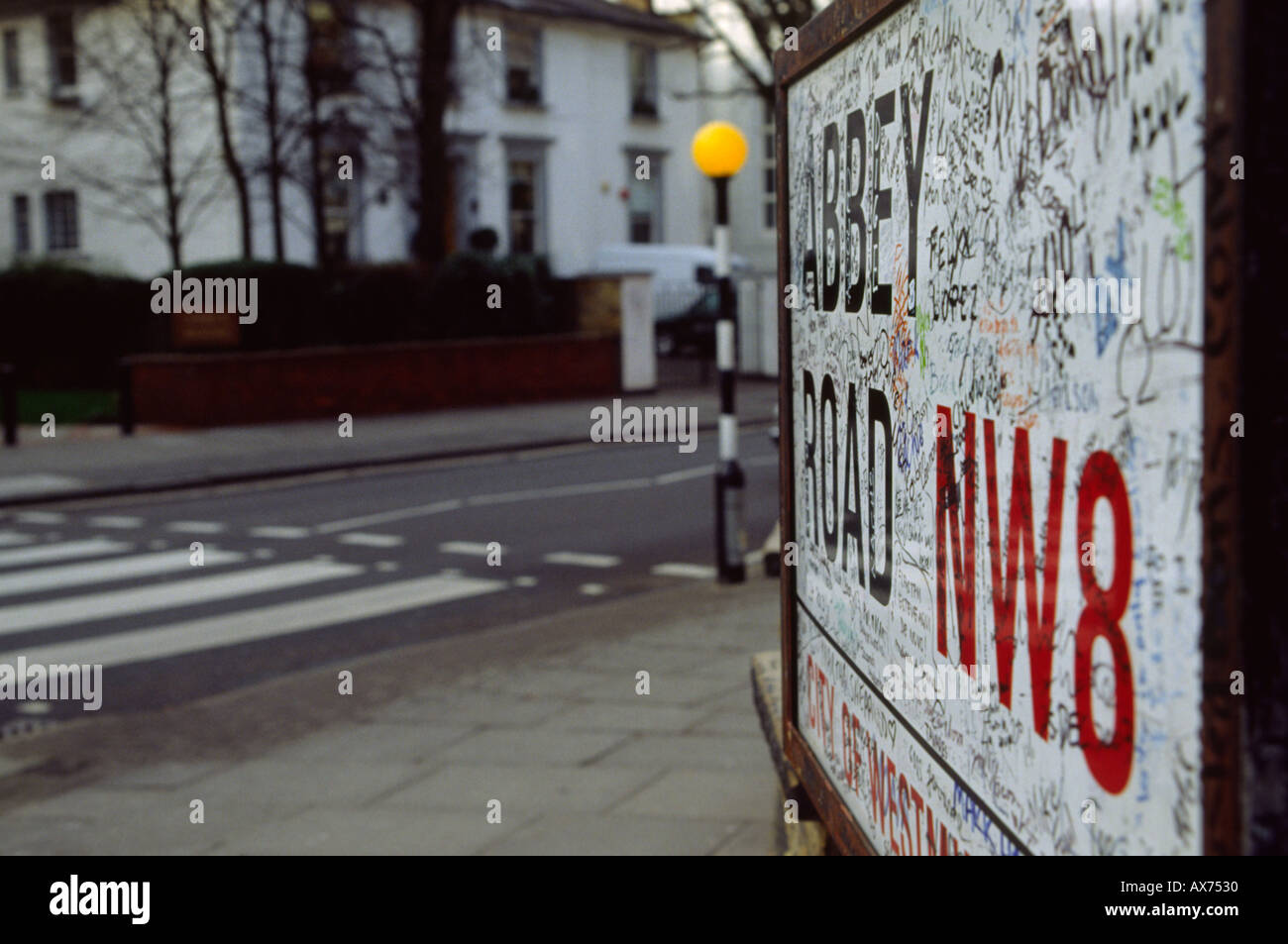 Straßenschild in Abbey Road Studios London Stockfoto