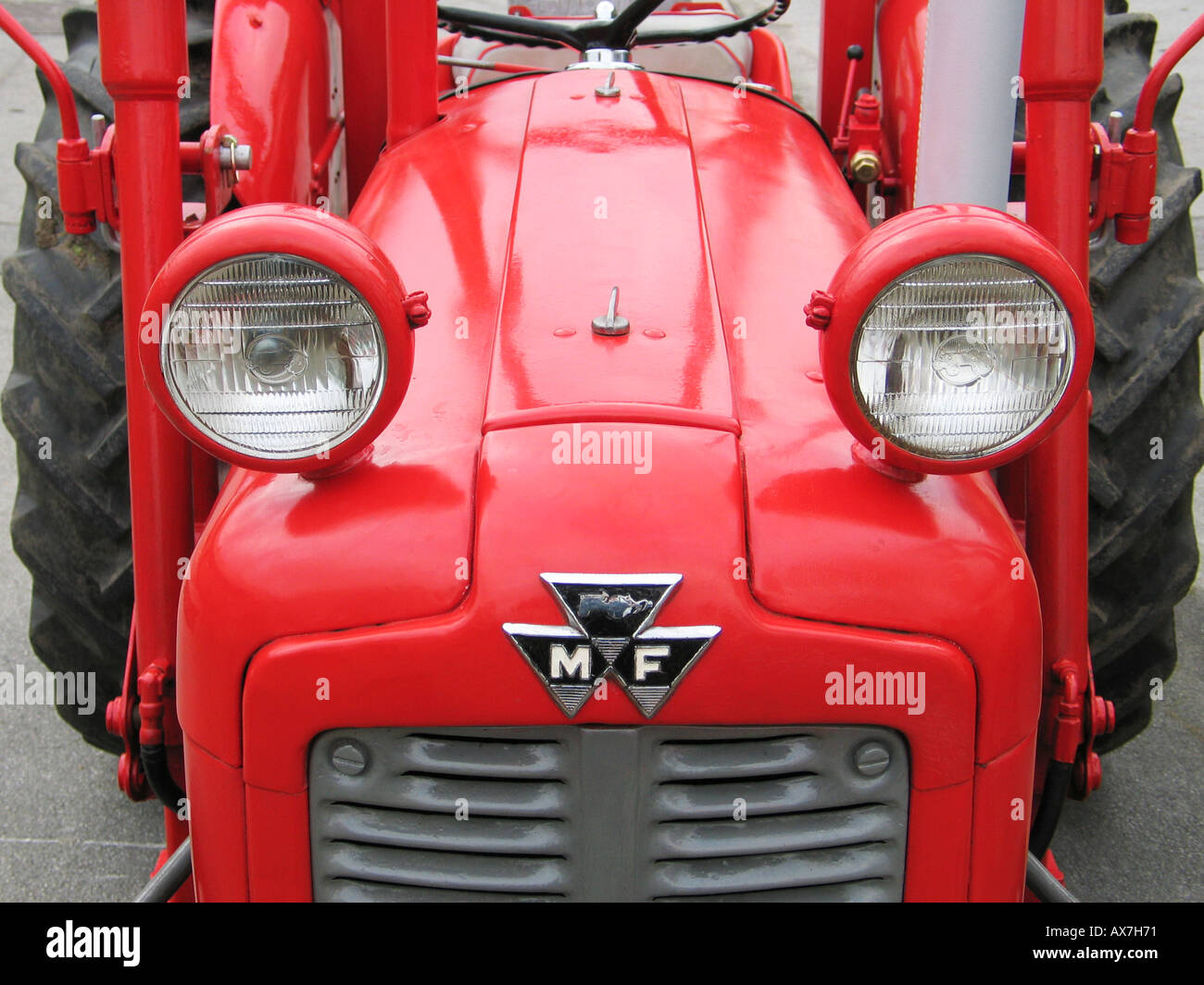 ALTEN MASSEY FERGUSON Traktor HARROGATE YORKSHIRE John Robertson 2005 Stockfoto