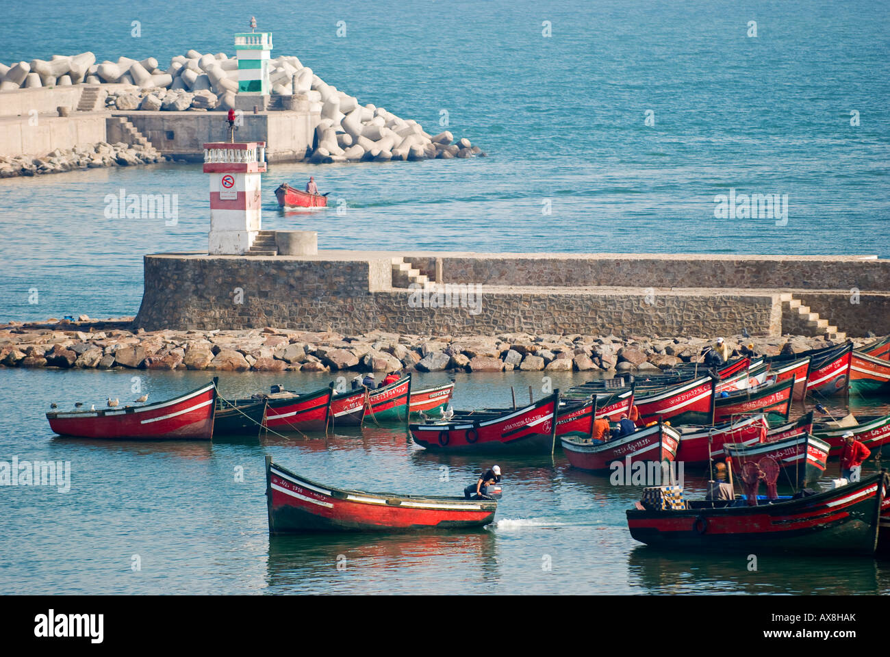 Traditionelle Fischerboote in alten portugiesischen Stadt von El Jadida (Mazagan), Marokko Stockfoto