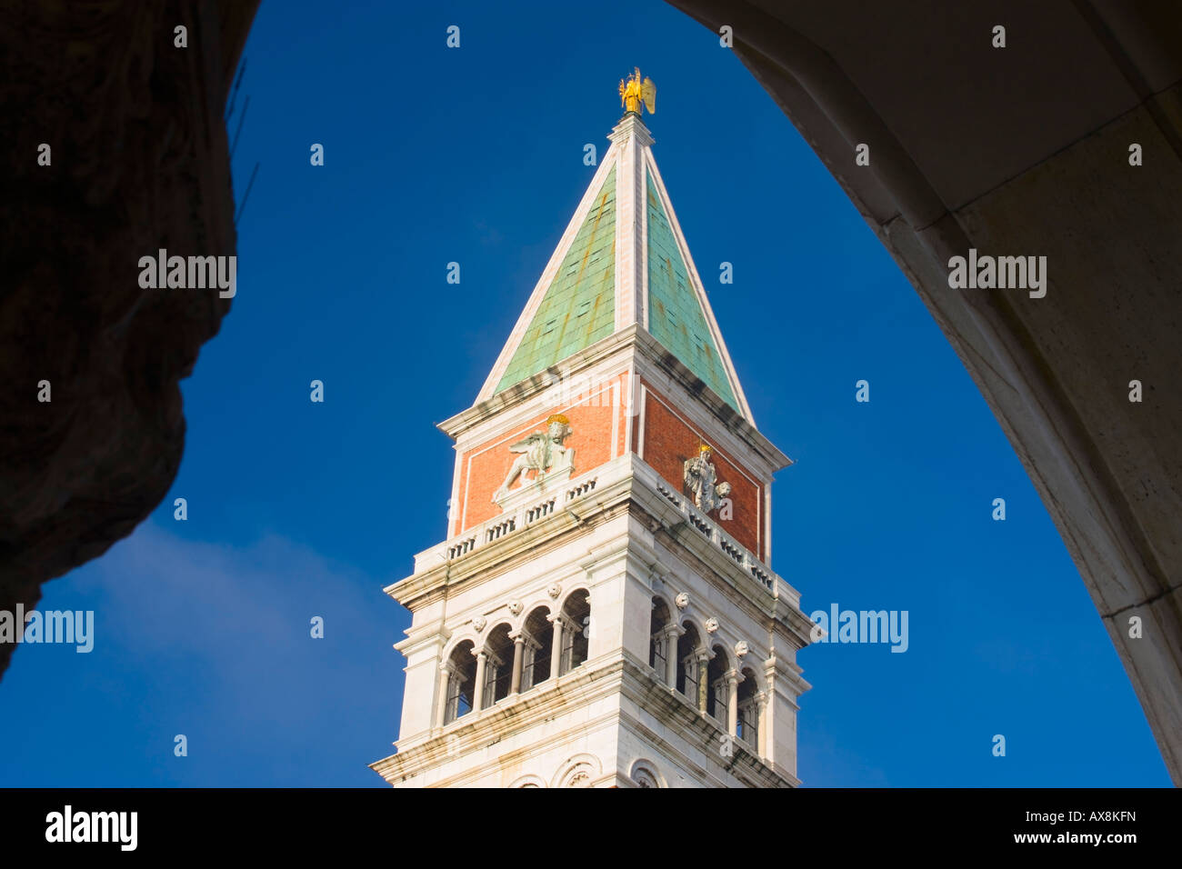 Campanile von Dogen Palast Markusplatz Venedig Italien Stockfoto