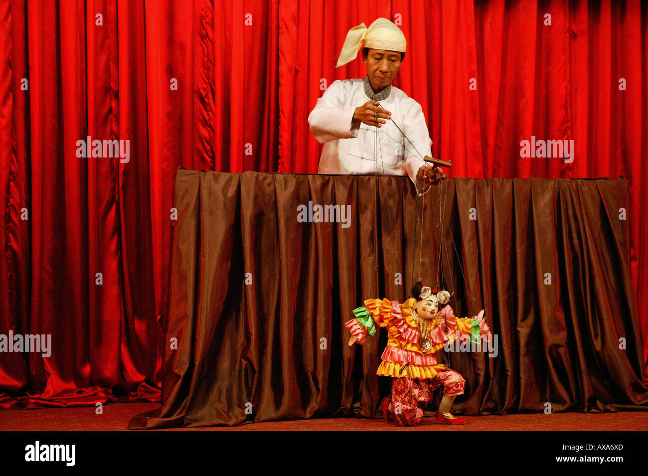 Burmesische Marionetten, Puppenspieler, Burmesische Marionettentheater Stockfoto