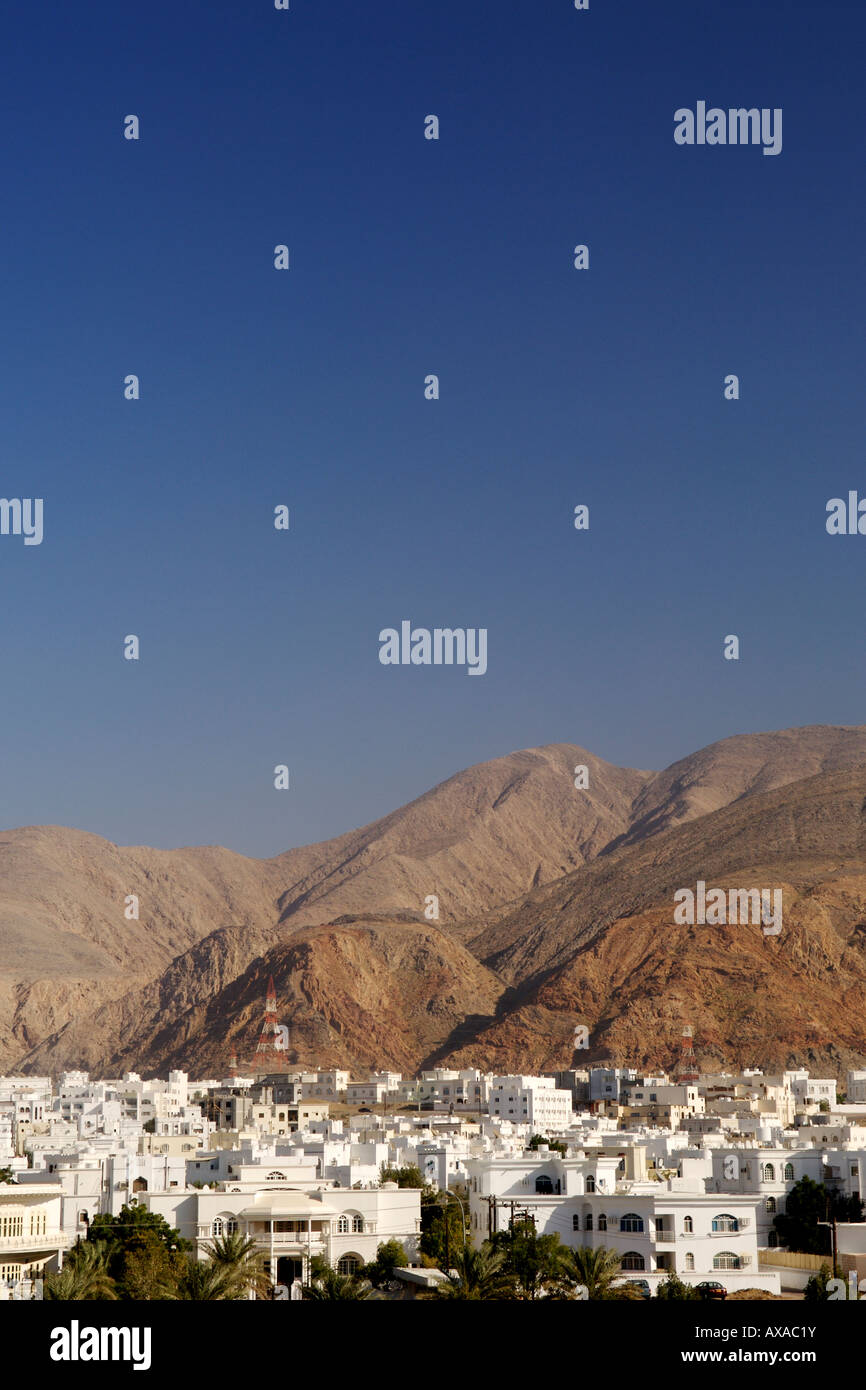 Blick über Al Khuwair 33, einem Vorort von neuen Muscat, der Hauptstadt des Sultanats Oman. Stockfoto