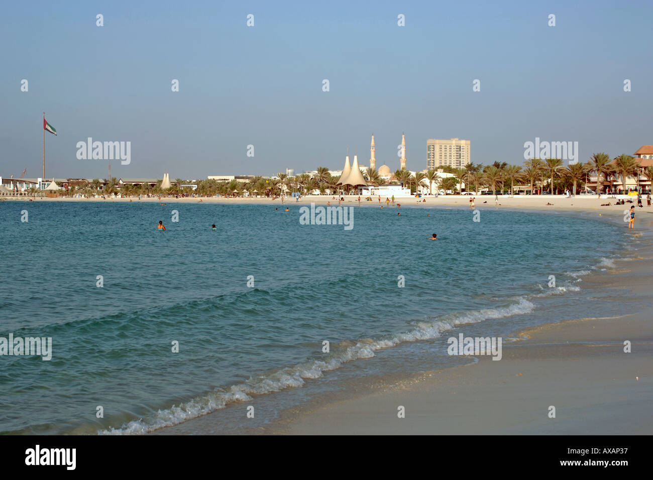 Jumeirah Beach, entlang der Golf-Küste von Dubai. Stockfoto