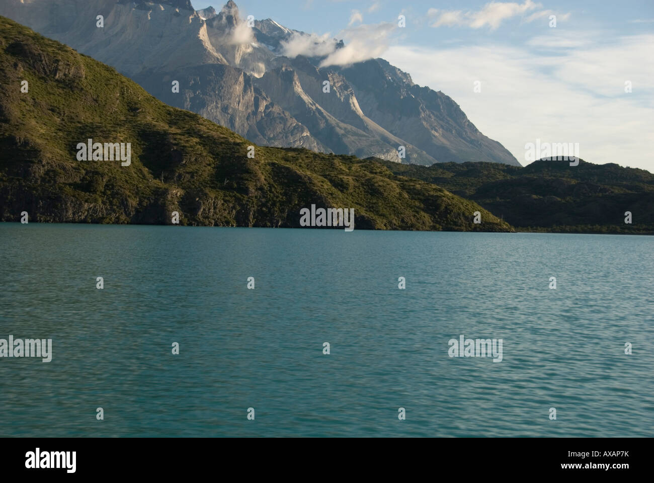 Andian Mountains, Anden, Schnee, Camping, Wandern, patagonische Stepp, Schmelze, Gletscher, Seen, Gletscher, Eisberge, Chile, Torres del Paine Nationalpark Stockfoto