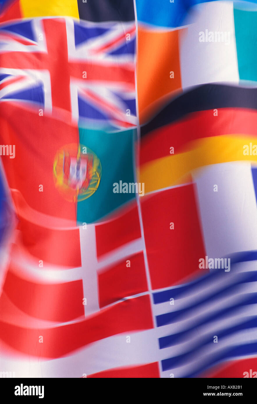 Flaggen der Fahnen der Europäischen Union EU Länder fliegen Stockfoto