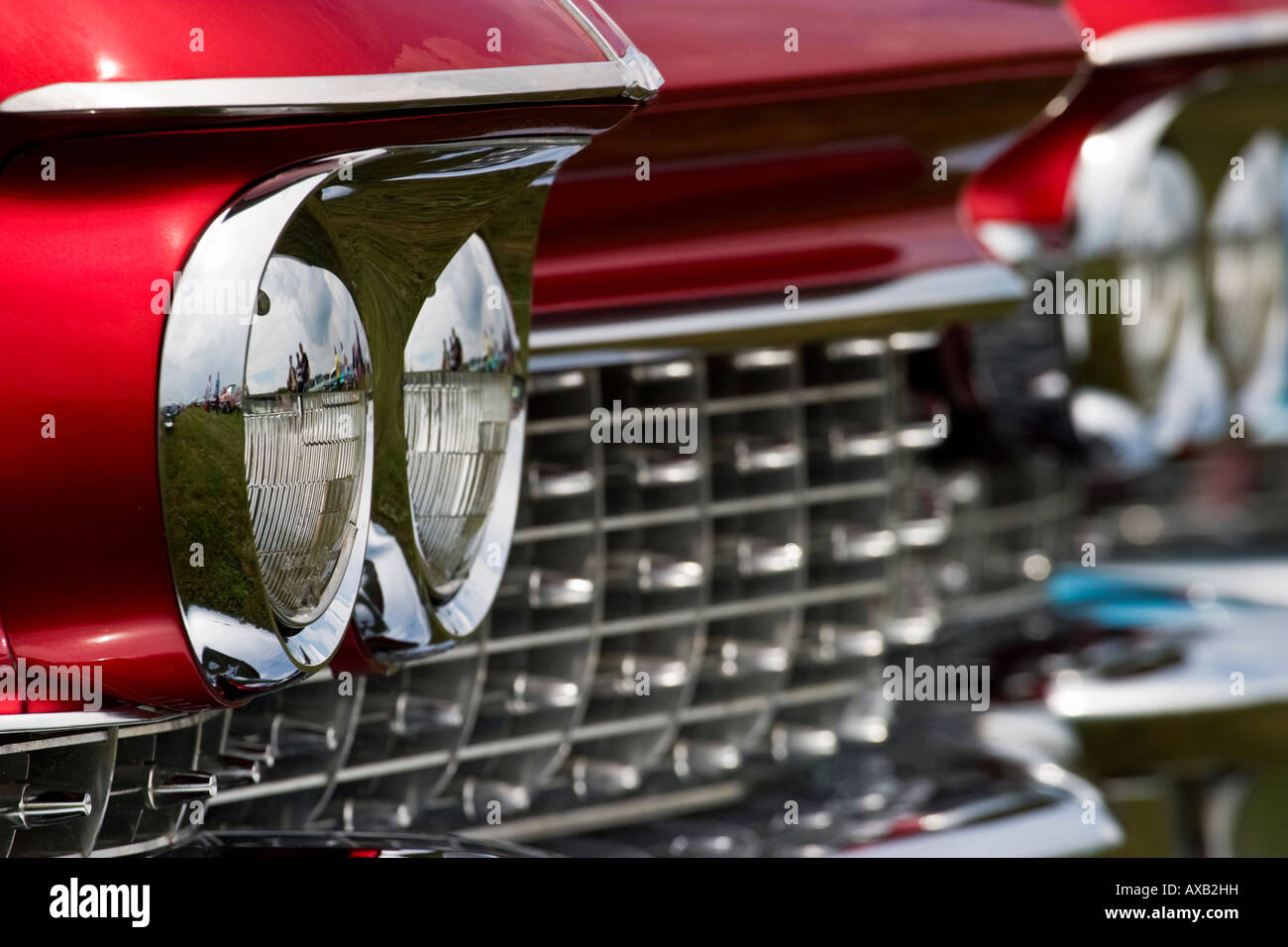 Scheinwerfer auf einen Cadillac aus den 50er Jahren Stockfoto