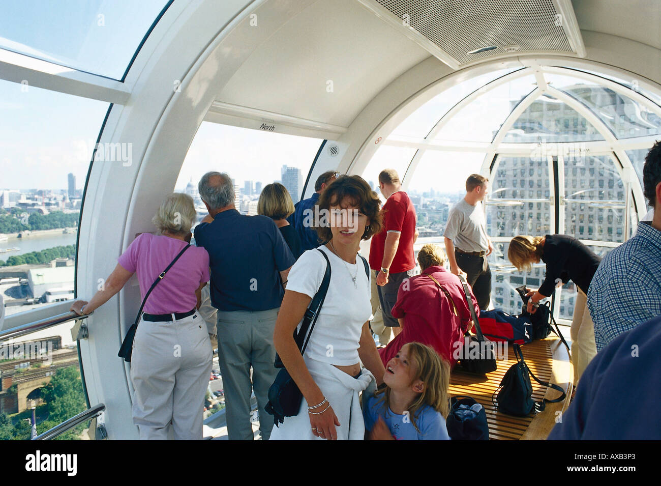 An Bord des London Eye, London Eye, London, England, Vereinigtes Königreich Stockfoto