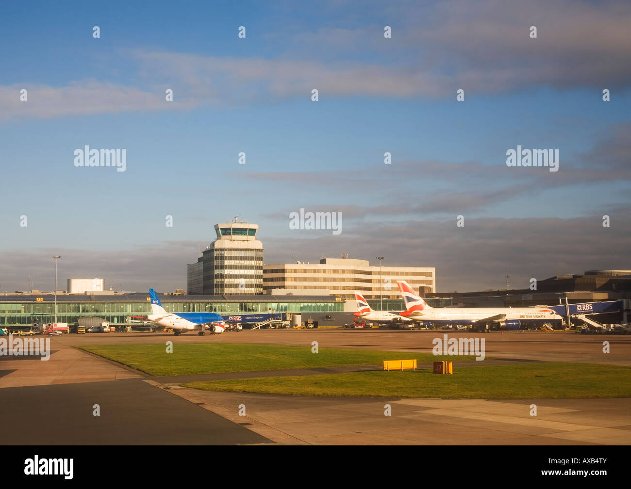 Flughafen Manchester International Lancashire England UK Großbritannien GB Großbritannien britischen Inseln Europas Stockfoto