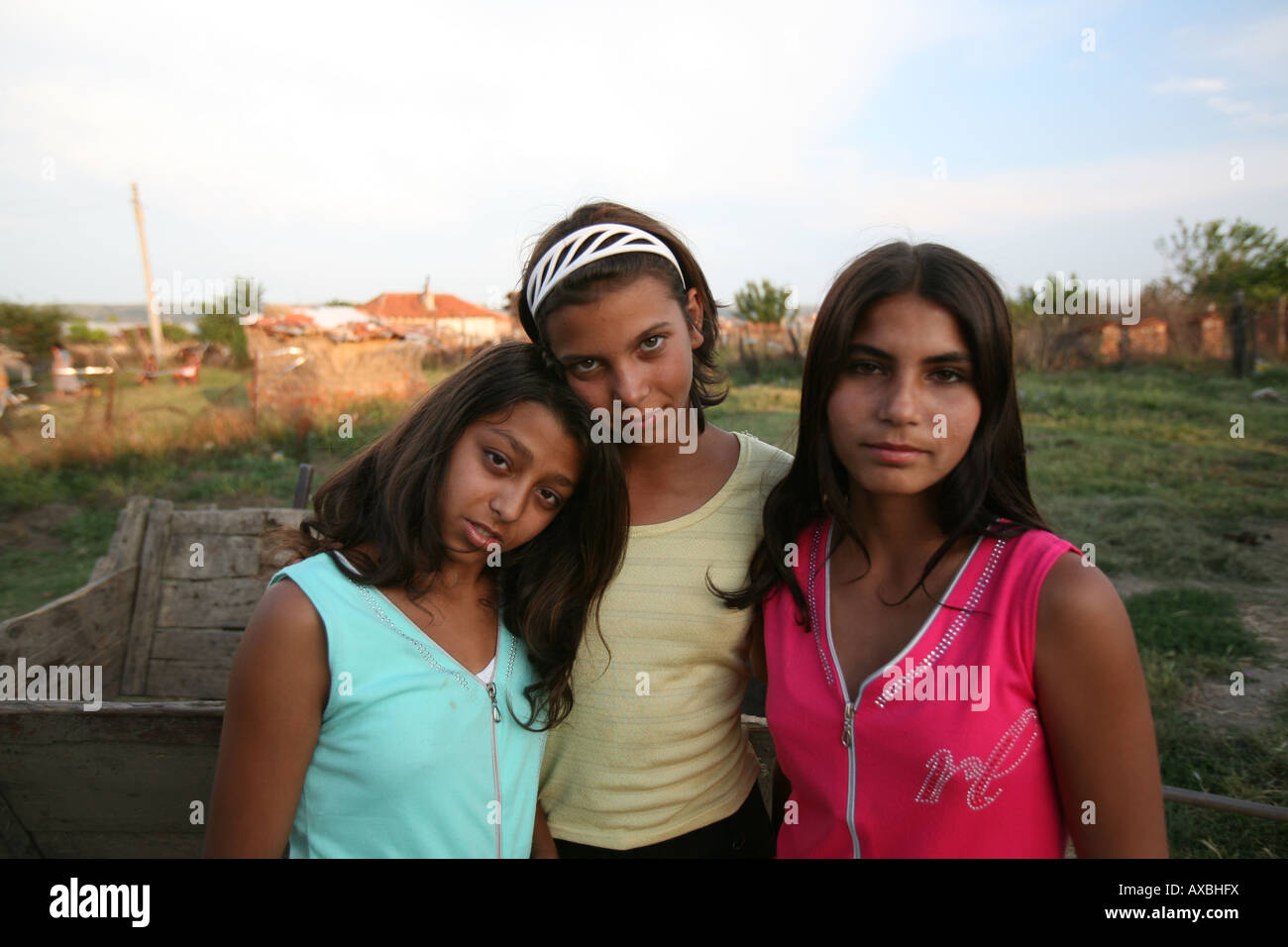 Bulgaria roma straße -Fotos und -Bildmaterial in hoher Auflösung ...