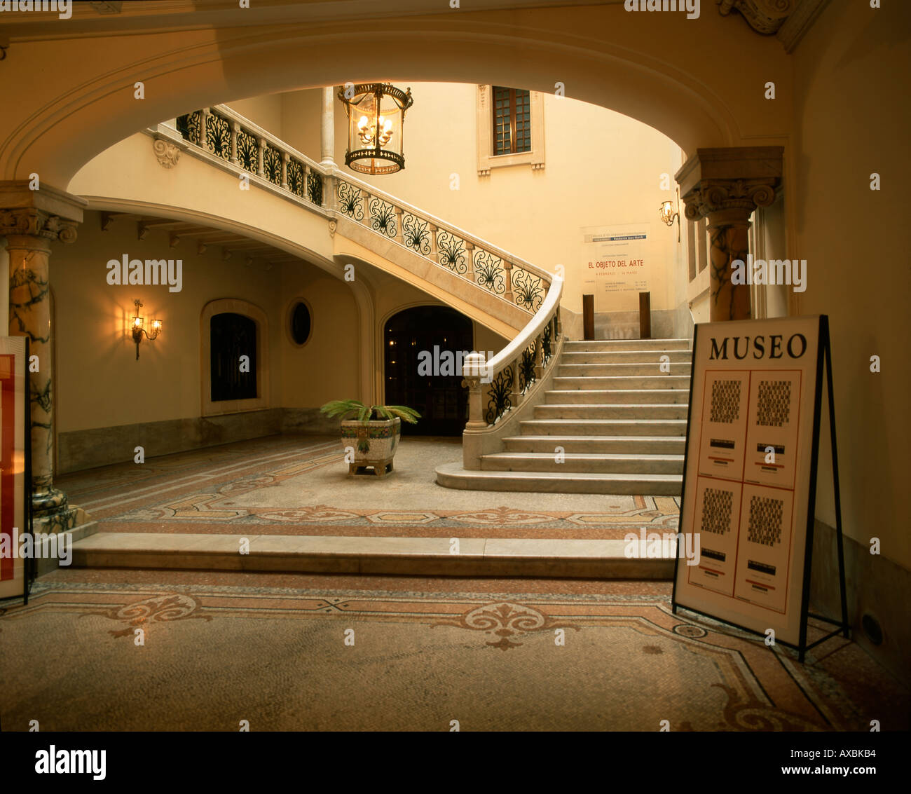 ESP-Mallorca-Museu d Art Espanyol Contemporani Museum für Gegenwartskunst Patio Stockfoto