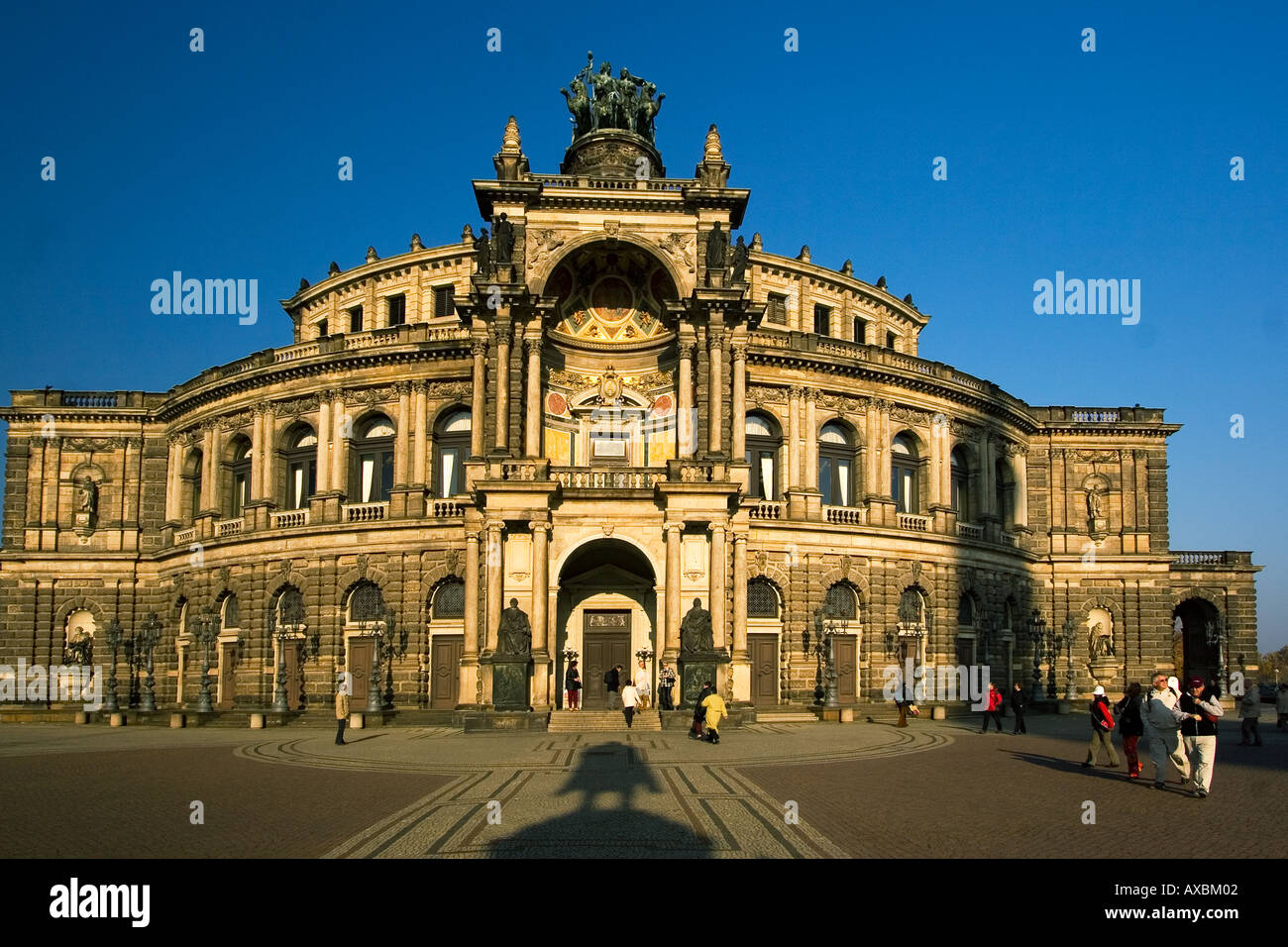 Dresden Sachsen Semperoper Theaterplatz Stockfoto