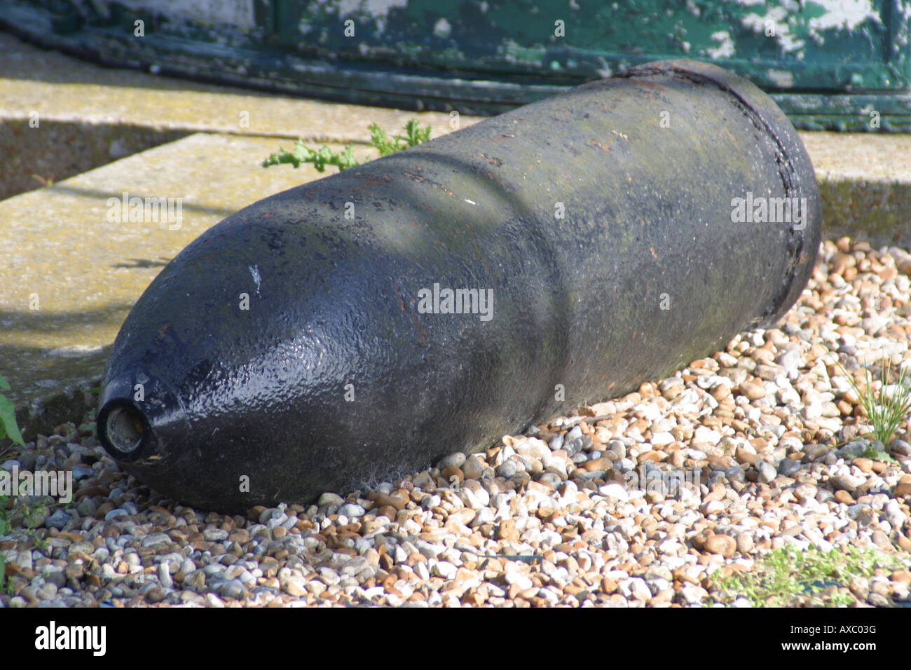 Mueseum Stück Blindgänger 2. Weltkrieg II schwarz Bombe Brenzett Kent england Stockfoto