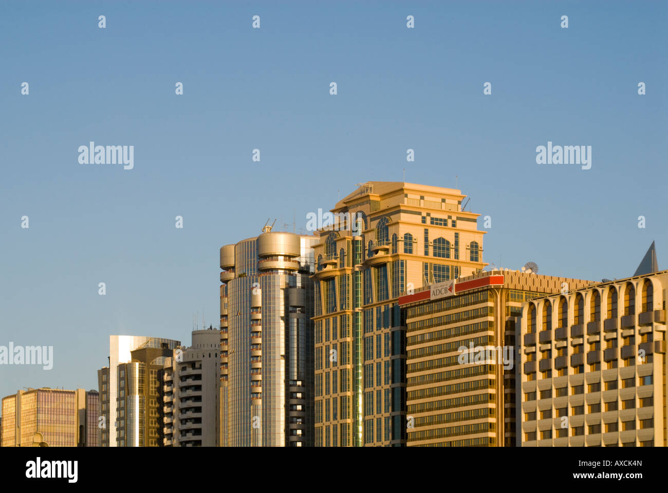 Skyline von Abu Dhabi Stockfoto
