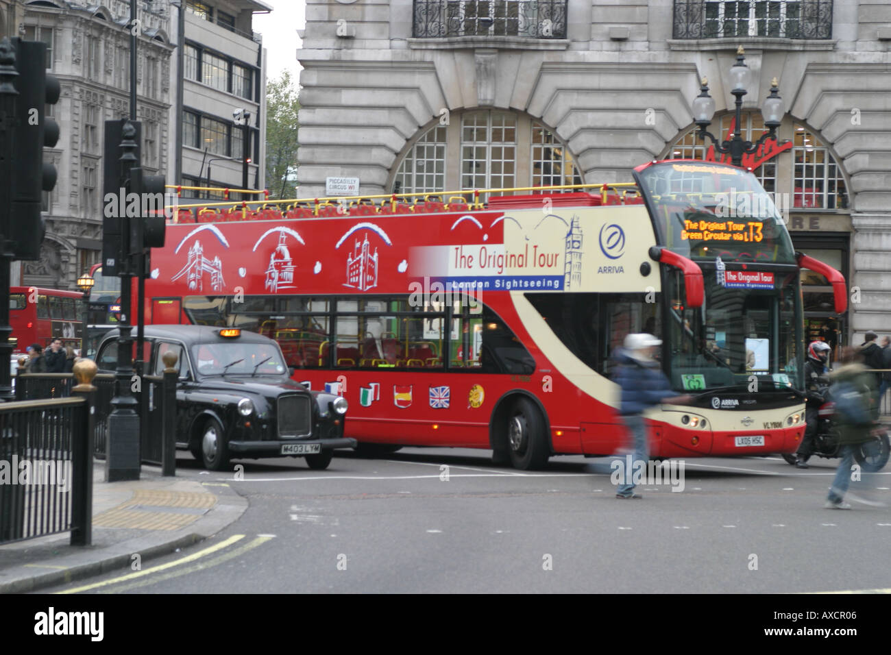 London-Tour-Bus Stockfoto