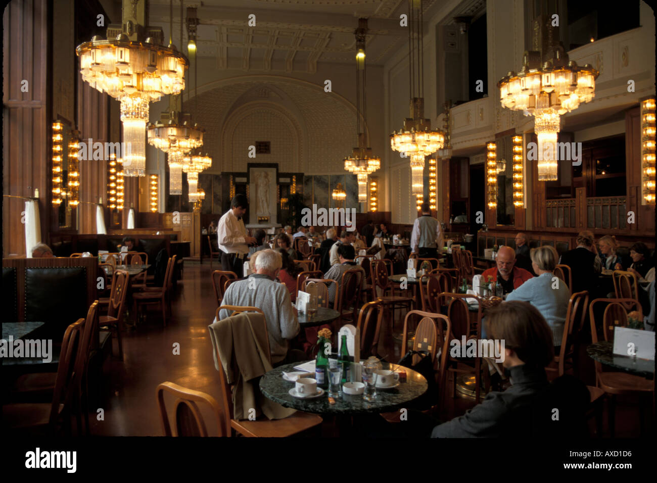Europa-Tschechische Republik PragueCafe Resturant Plzenska Municipal House Stockfoto