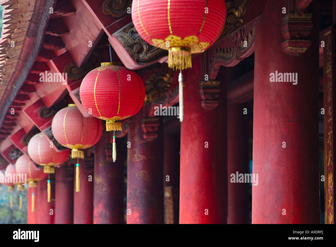 Traditionelle Architektur in Hanoi auf Literatur Tempel Stockfoto