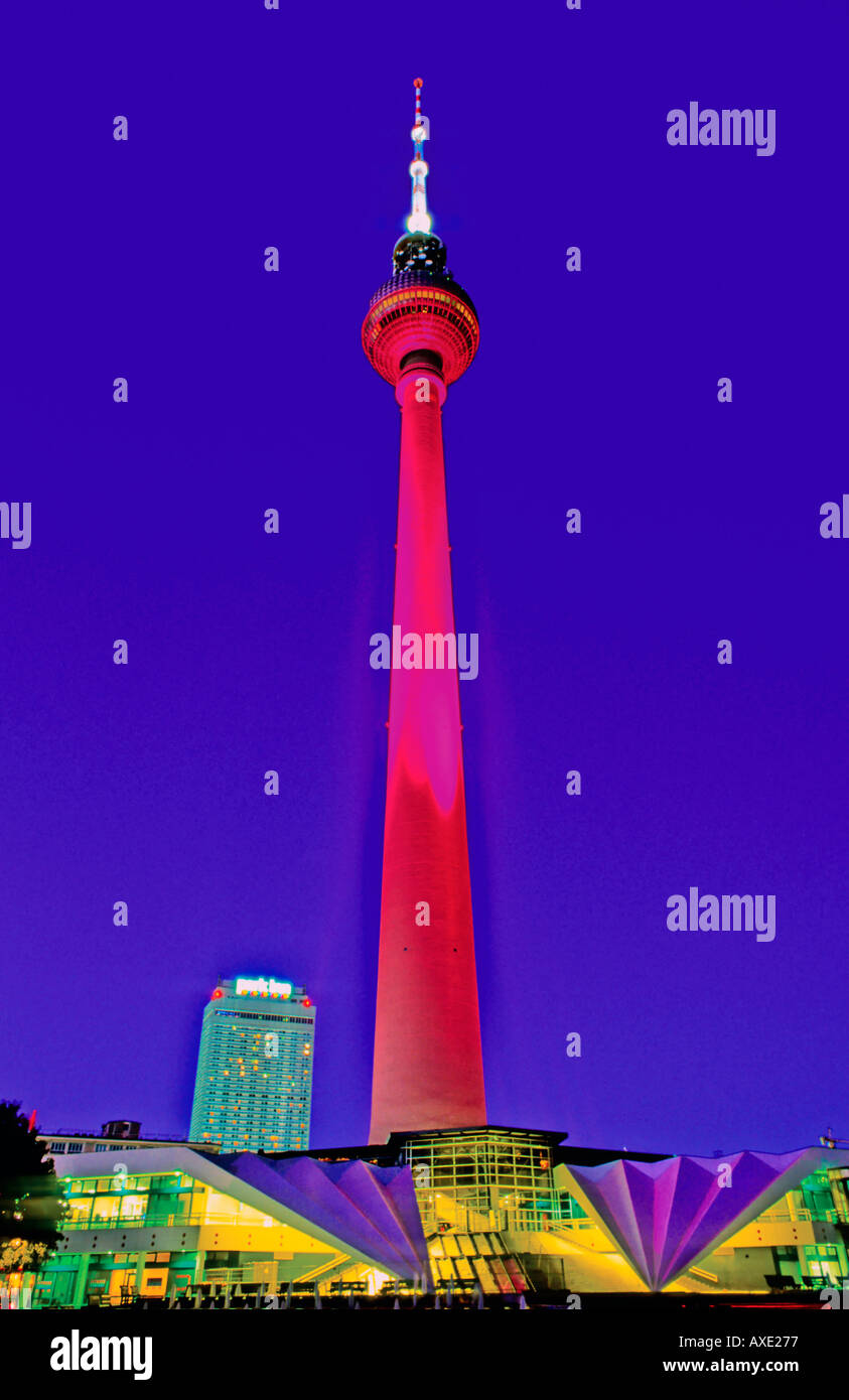 Fernsehturm Fernsehturm Alexanderplatz Berlin Deutschland Stockfoto