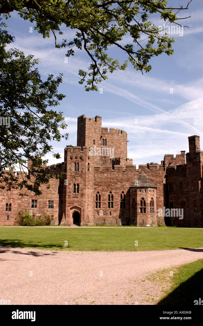 Peckforton Castle in Cheshire UK Stockfoto