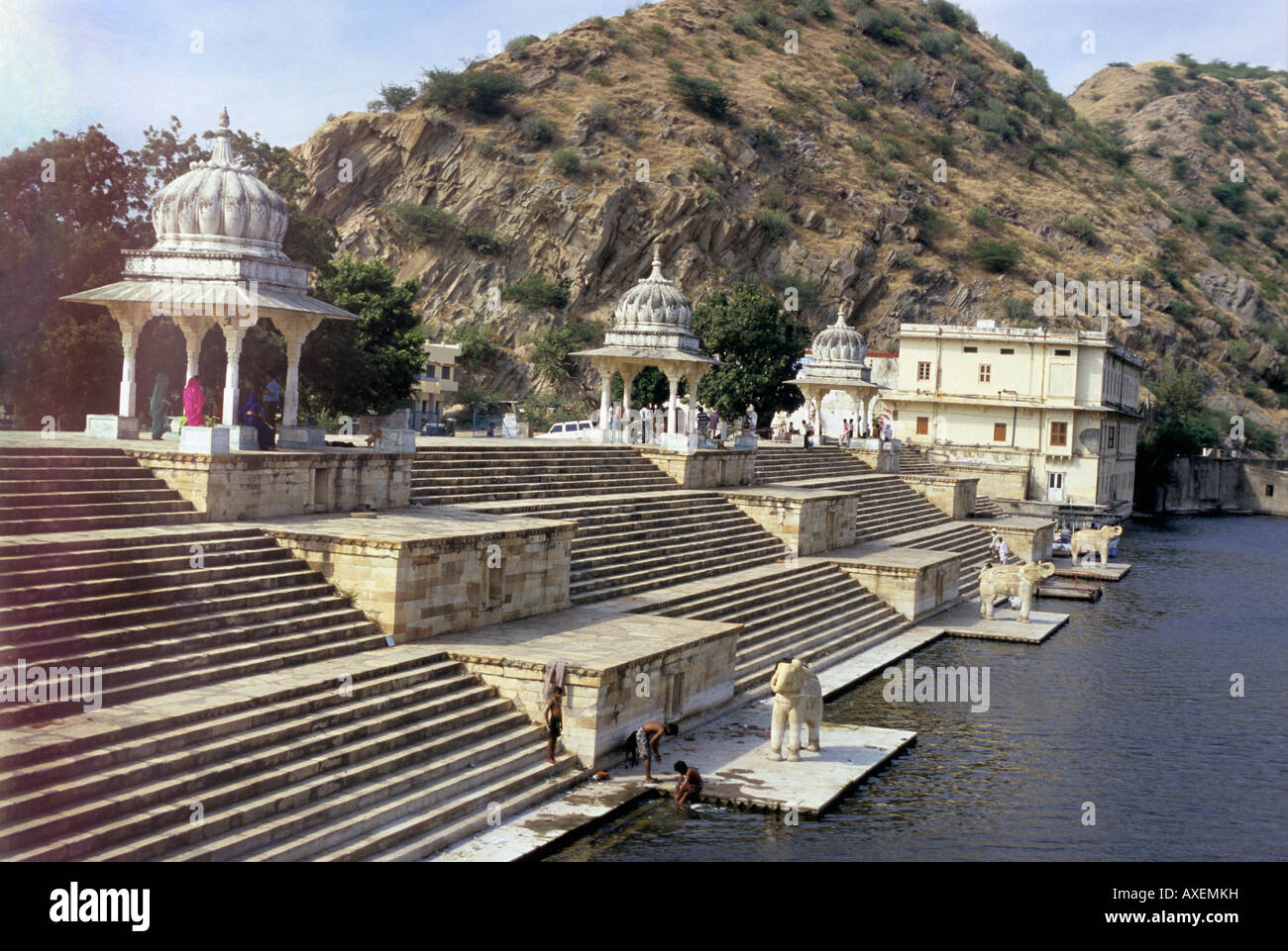 Eine Staumauer auf Mahi Fluß Banswada Rajasthan Indien Stockfoto
