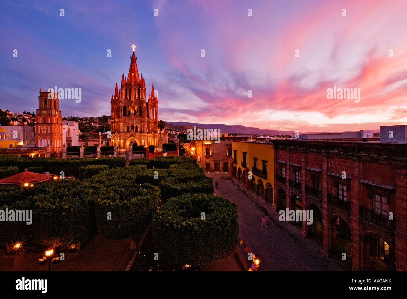 San Miguel de Allende in der Abenddämmerung, Mexiko Stockfoto