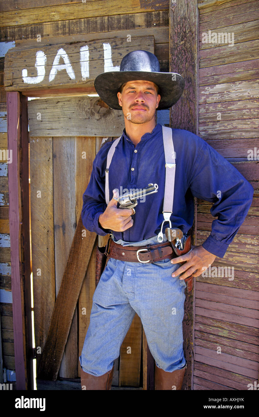 Ein Schauspieler verkleidet als Cowboy in einem Wild-West-Show in Virginia City, Nevada Stockfoto