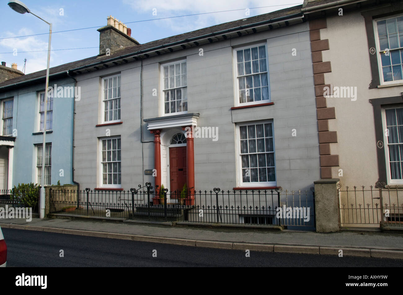 Späten georgischen Ära Haus mit Säulen Doorcase Llanon Dorf Ceredigion Wales UK Stockfoto