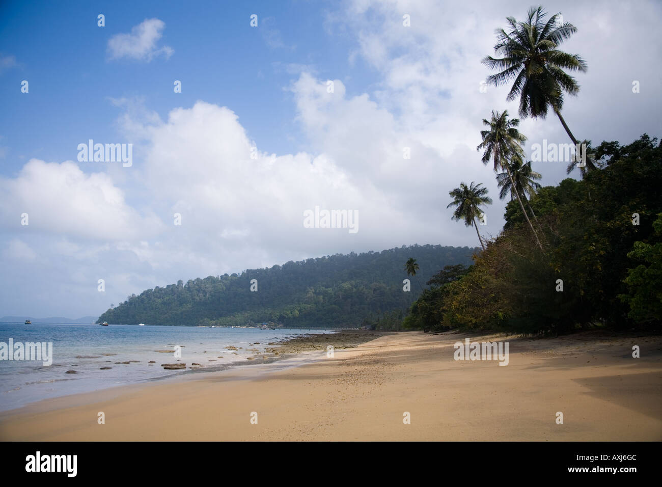 Der Strand von Air Batang Dorf. Tioman Island. Malaysien Stockfoto