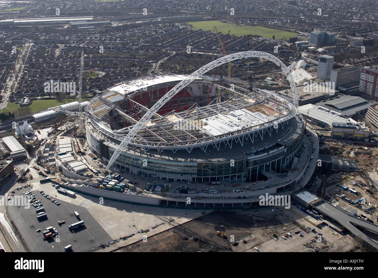 Hohen Niveau schrägen Luftbild südlich von Wembley-Stadion bauen Baustelle London HA9 England UK Feb 2006 Stockfoto