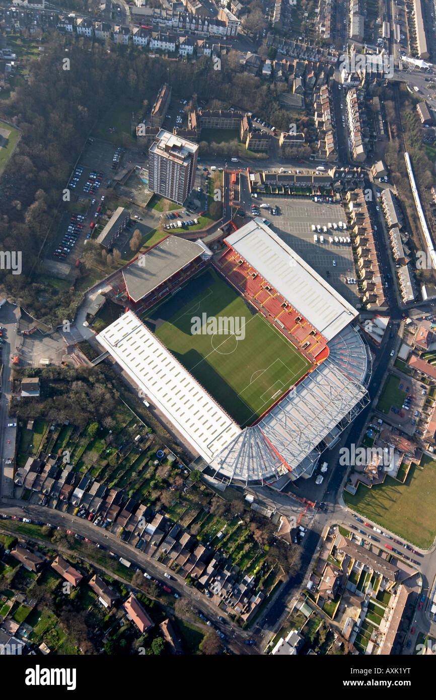 Hohen Ebene vertikale Luftaufnahme unten von Charlton Athletic Football Club Tal Boden London SE7 England UK Januar 2006 Stockfoto