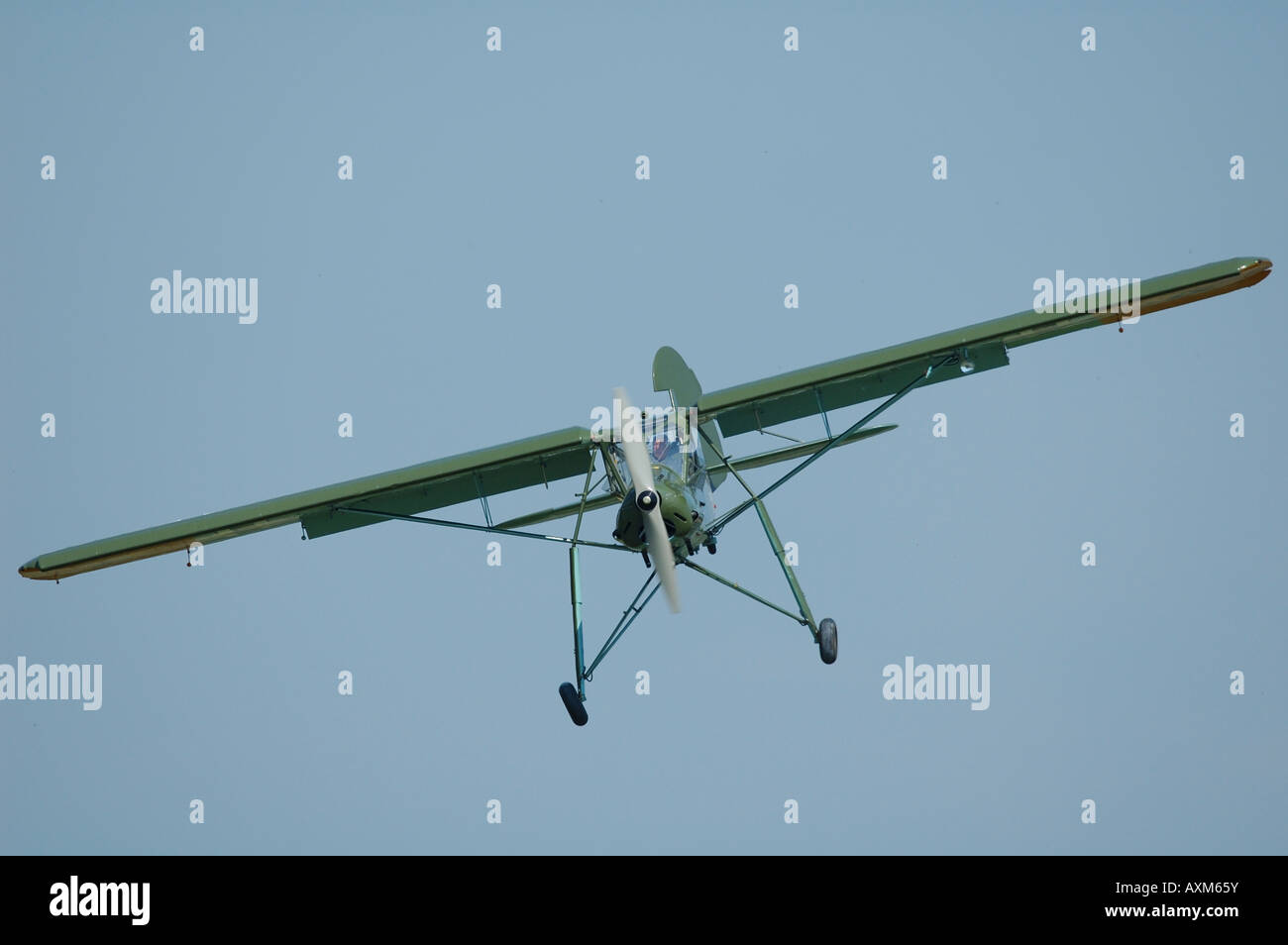 Alte deutsche Flugzeug Fieseler Fi 156 Storch (auch benannt Storch),  französischer Vintage Air show, La Ferte Alais, Frankreich Stockfotografie  - Alamy