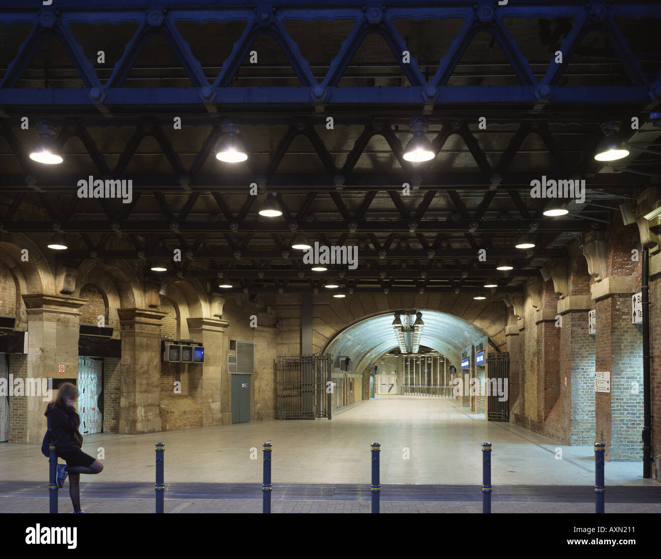 U-BAHNSTATION JUBILEE LINE DER LONDON BRIDGE Stockfoto