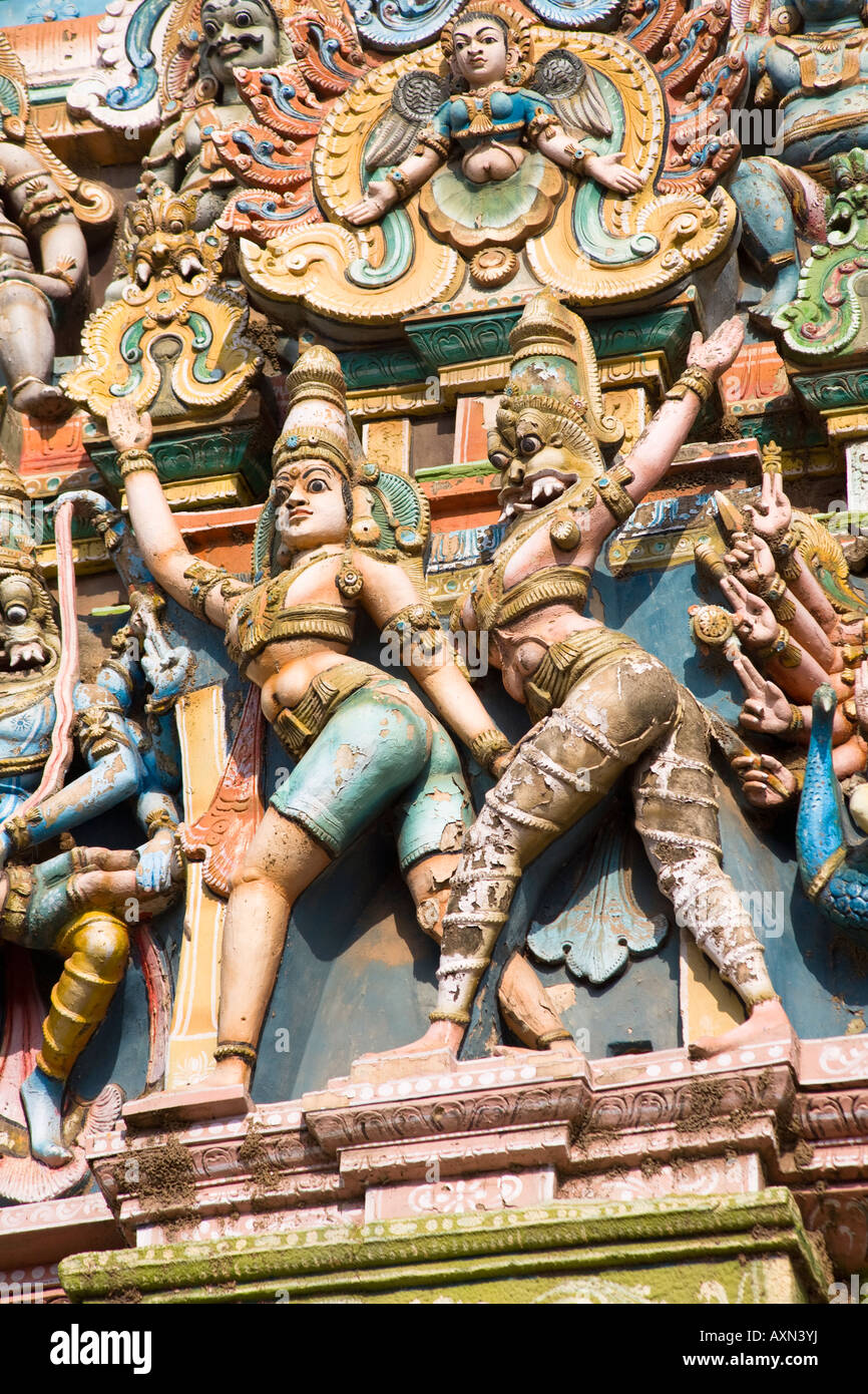 Geschnitzte hinduistischen Figuren, Meenakshi Tempel, Madurai, Tamil Nadu, Indien Stockfoto